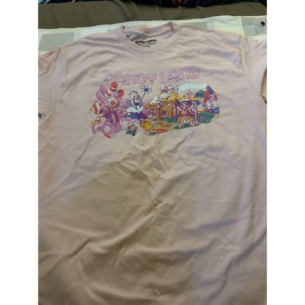 Candy Land Graphic T-Shirt Women's Medium Pink Retro Cartoon Hasbro Game Tee NWT